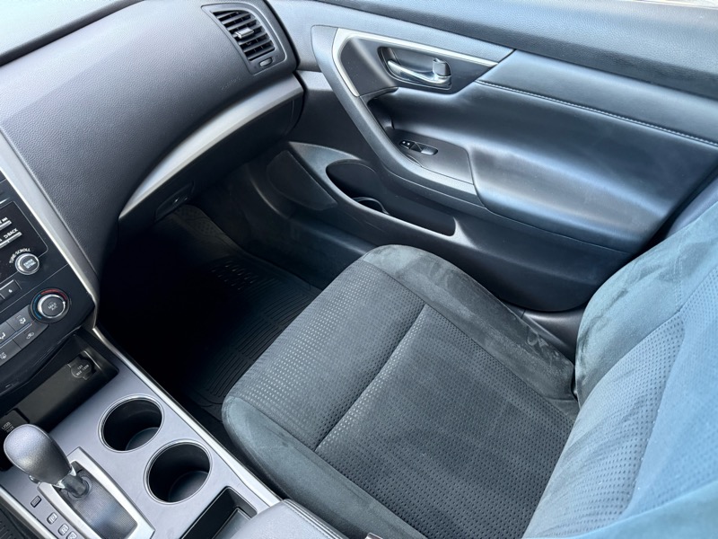 Nissan Altima 2.5 2015