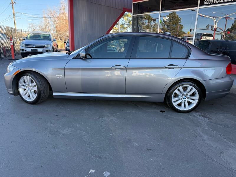 BMW 3-Series 335xi 2009