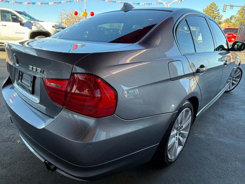 BMW 3-Series 335xi 2009