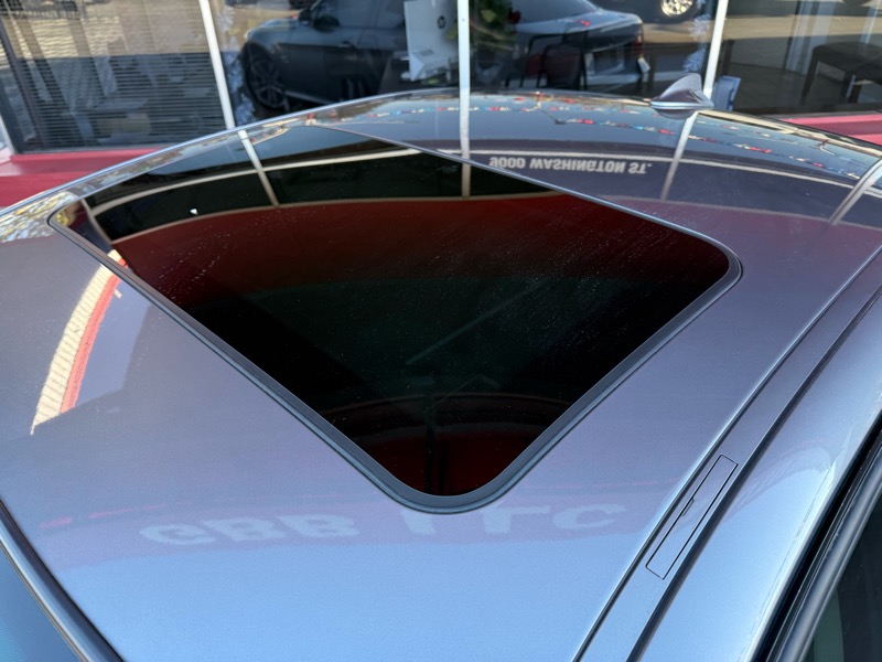 BMW 3-Series 335xi 2009