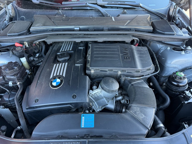 BMW 3-Series 335xi 2009