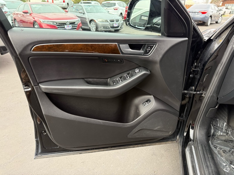 Audi Q5 2.0T Premium Plus quattro 2015