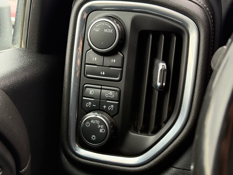 Chevrolet Silverado 2500HD LT Crew Cab Long Box 4WD 2023