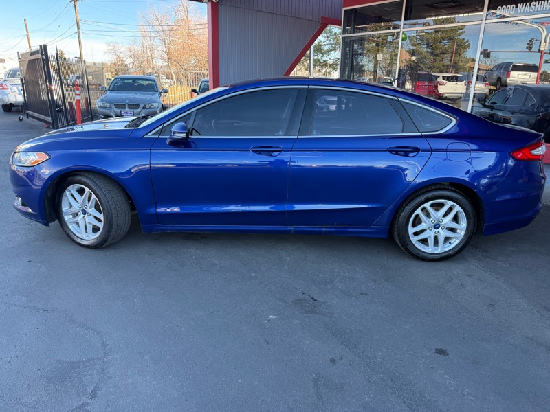 Ford Fusion SE 2015
