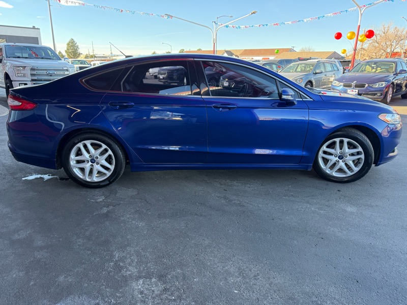 Ford Fusion SE 2015