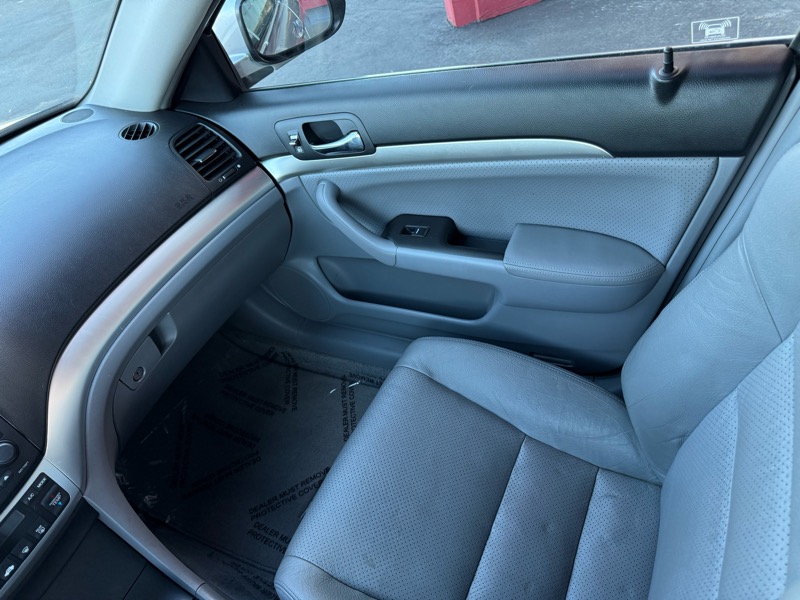 Acura TSX 5-speed AT 2004