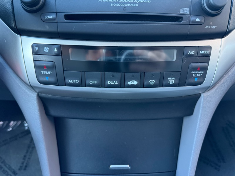 Acura TSX 5-speed AT 2004