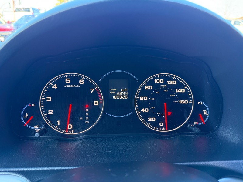 Acura TSX 5-speed AT 2004