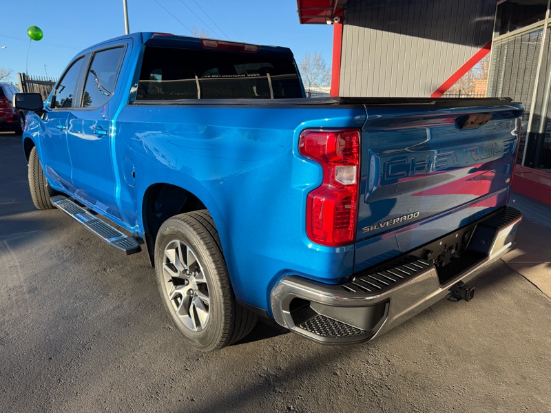 Chevrolet Silverado 1500 LT Crew Cab 2WD 2022