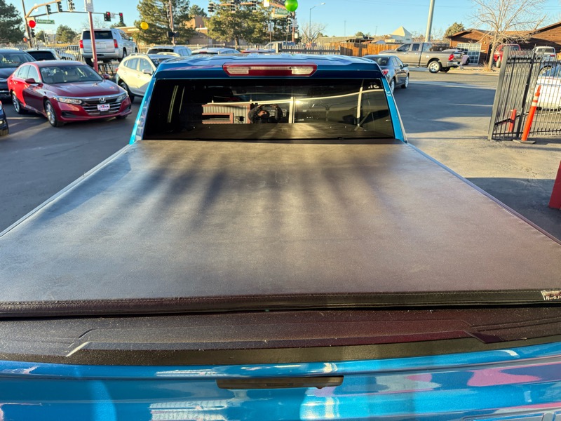 Chevrolet Silverado 1500 LT Crew Cab 2WD 2022