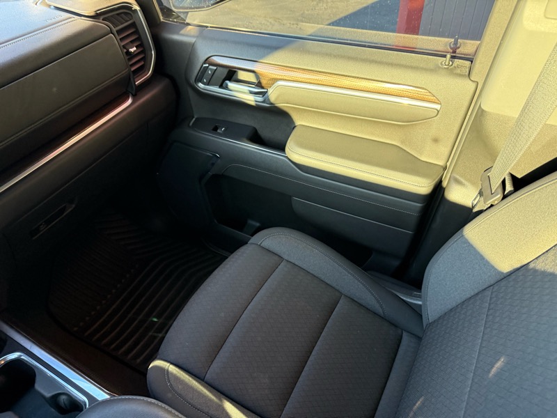 Chevrolet Silverado 1500 LT Crew Cab 2WD 2022