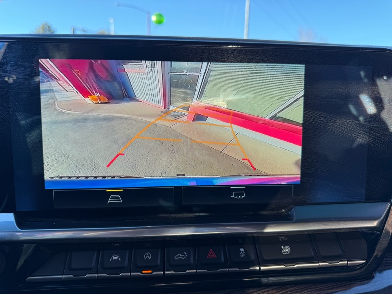 Chevrolet Silverado 1500 LT Crew Cab 2WD 2022