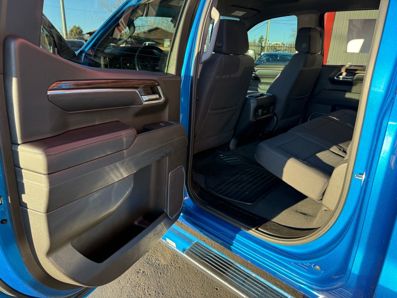 Chevrolet Silverado 1500 LT Crew Cab 2WD 2022