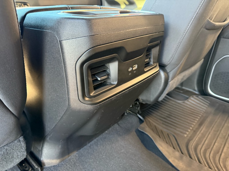 Chevrolet Silverado 1500 LT Crew Cab 2WD 2022