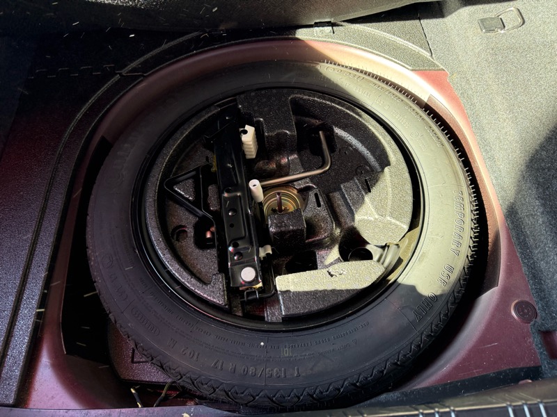 BMW 5-Series 528xi 2009