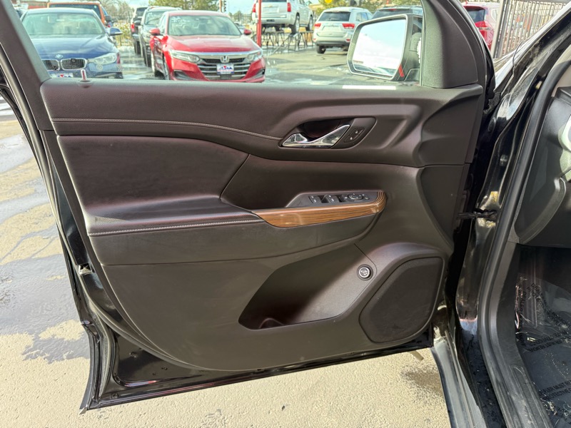 GMC Acadia SLE-1 AWD 2020