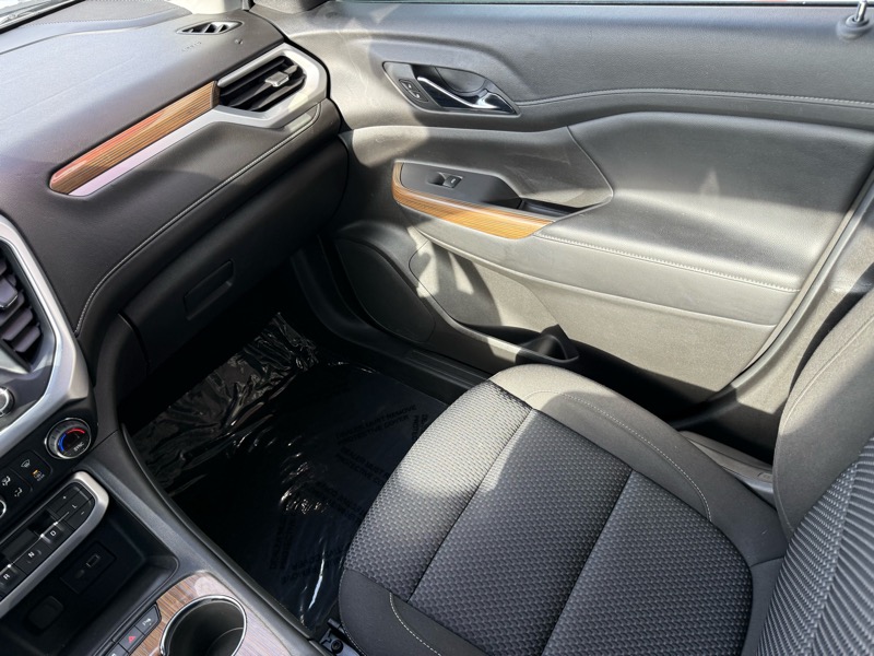 GMC Acadia SLE-1 AWD 2020