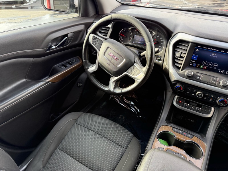 GMC Acadia SLE-1 AWD 2020