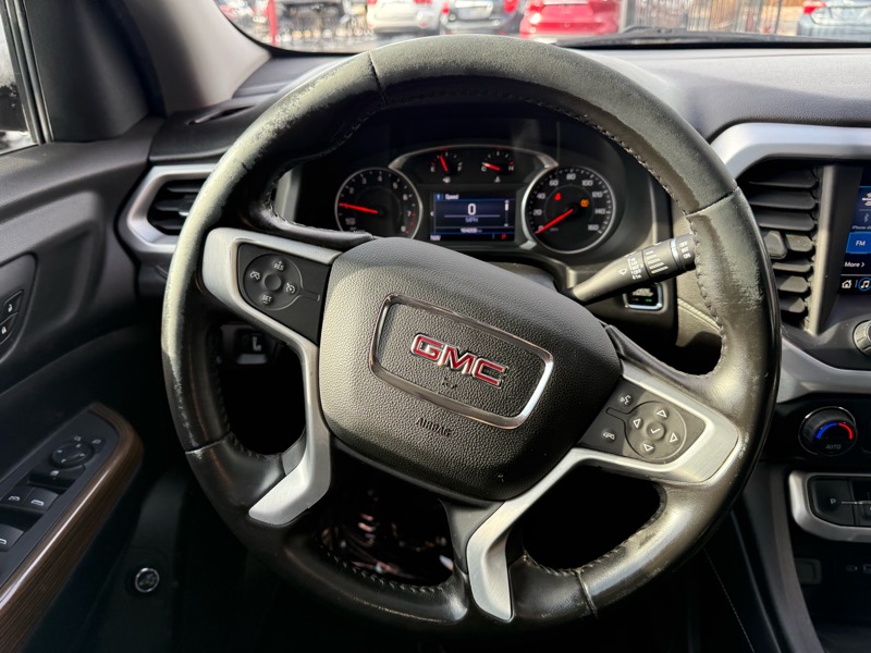 GMC Acadia SLE-1 AWD 2020