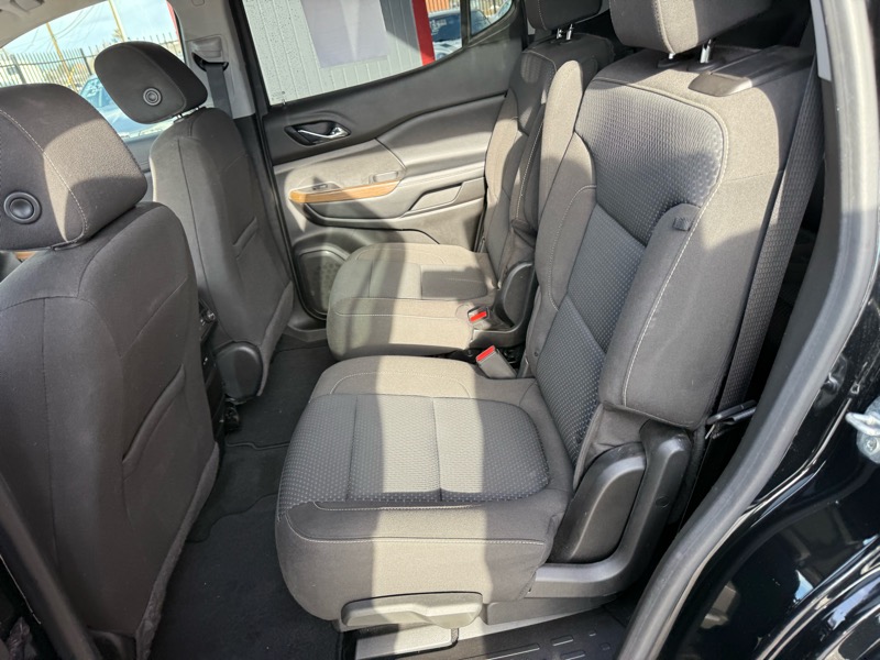 GMC Acadia SLE-1 AWD 2020