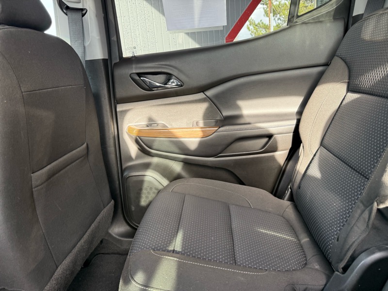 GMC Acadia SLE-1 AWD 2020