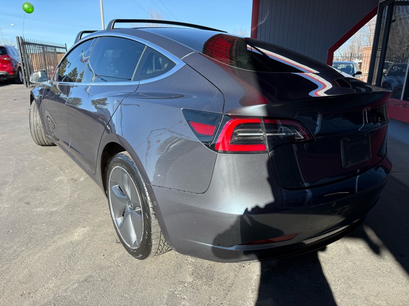 Tesla Model 3 Standard Range Plus 2020