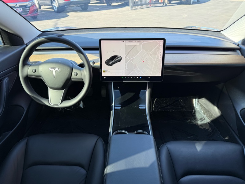 Tesla Model 3 Standard Range Plus 2020