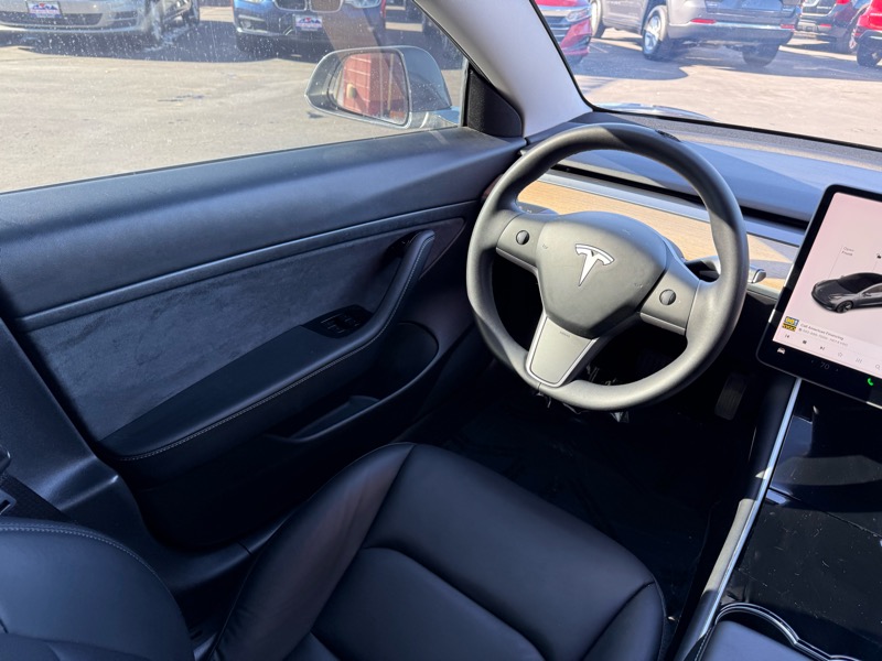 Tesla Model 3 Standard Range Plus 2020