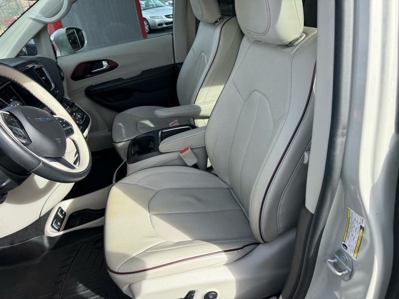 Chrysler Pacifica Limited 2019
