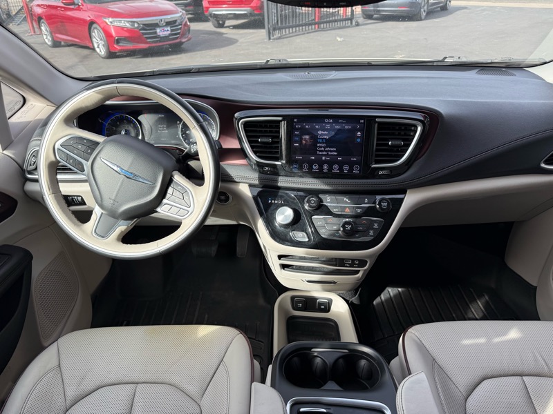 Chrysler Pacifica Limited 2019