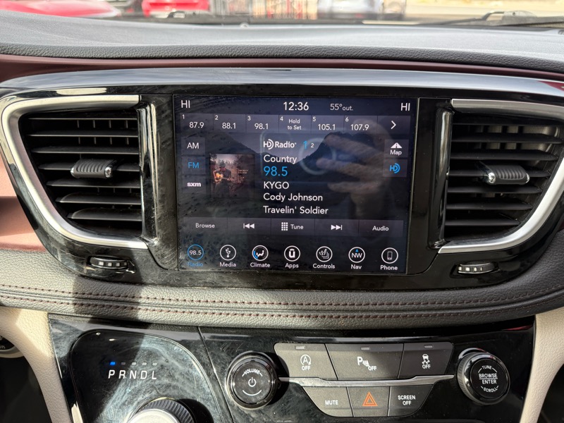 Chrysler Pacifica Limited 2019