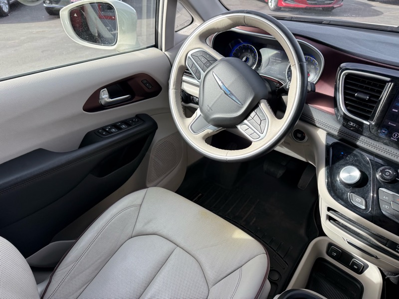 Chrysler Pacifica Limited 2019