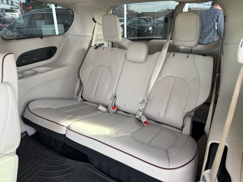 Chrysler Pacifica Limited 2019