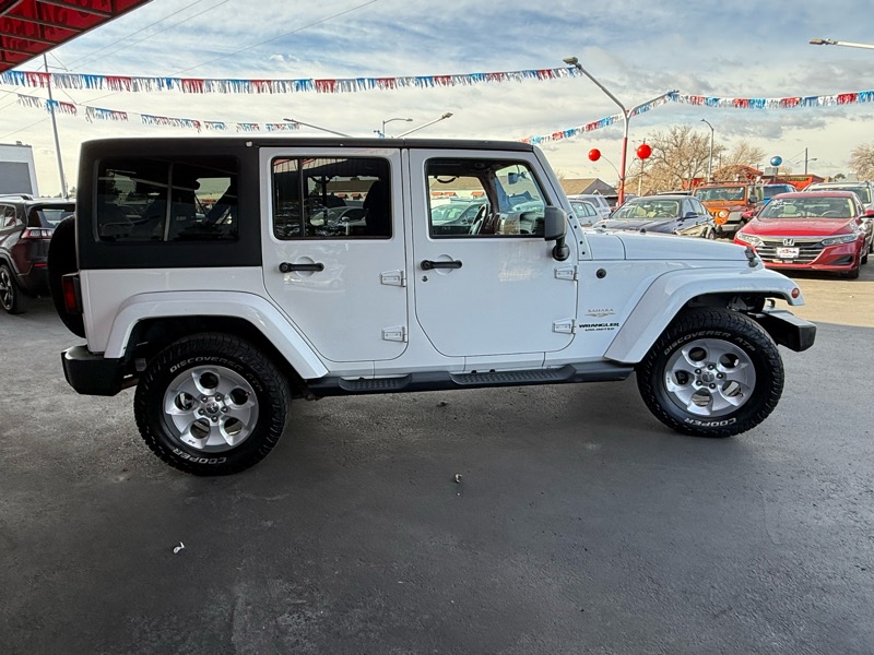 Jeep Wrangler Unlimited Sahara 4WD 2014