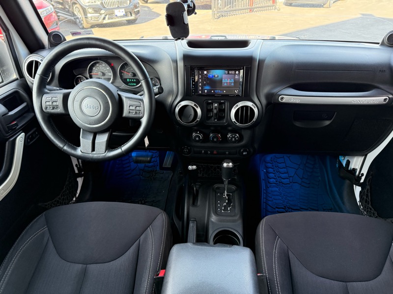 Jeep Wrangler Unlimited Sahara 4WD 2014