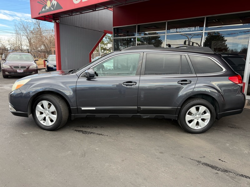 Subaru Outback 2.5i Limited 2011