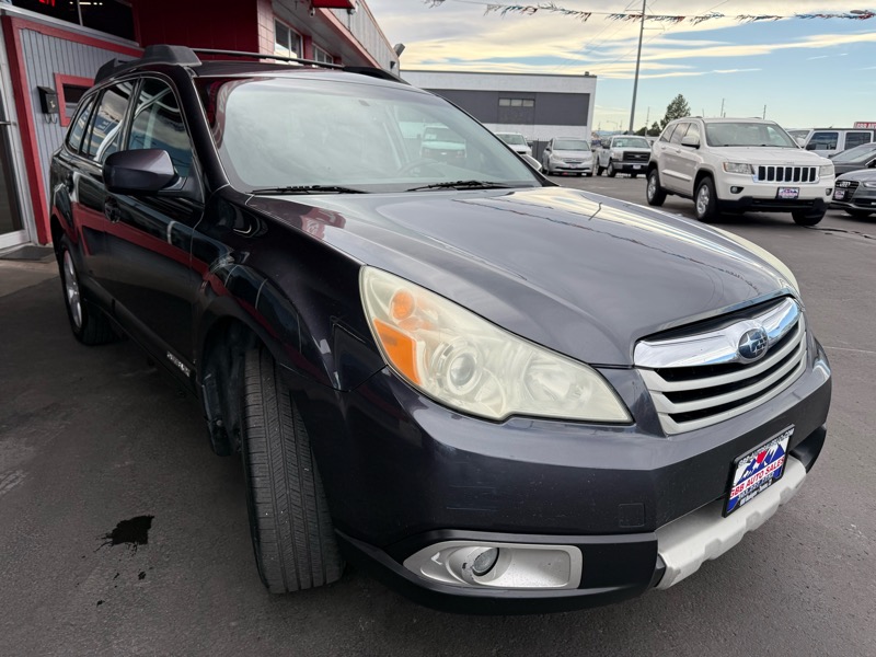 Subaru Outback 2.5i Limited 2011