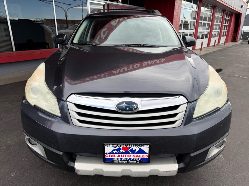 Subaru Outback 2.5i Limited 2011