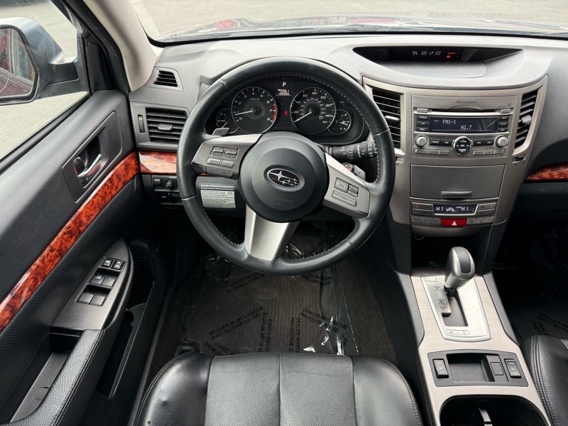 Subaru Outback 2.5i Limited 2011