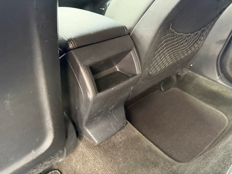 Subaru Outback 2.5i Limited 2011