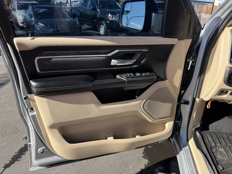 RAM 1500 Big Horn Crew Cab SWB 4WD 2019