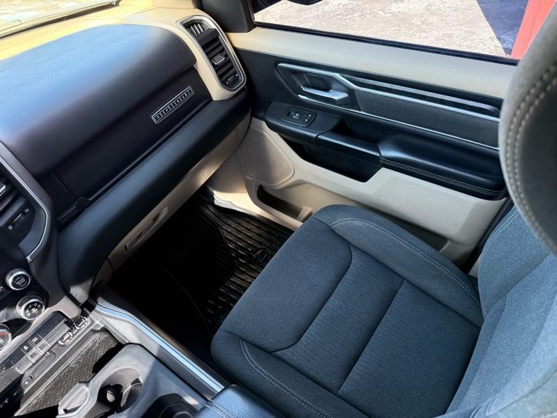 RAM 1500 Big Horn Crew Cab SWB 4WD 2019