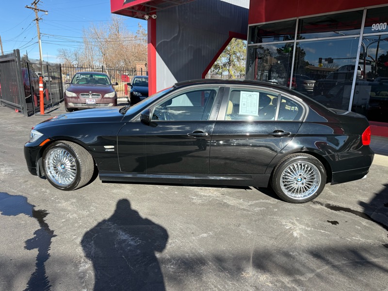 BMW 3-Series 328i xDrive 2011