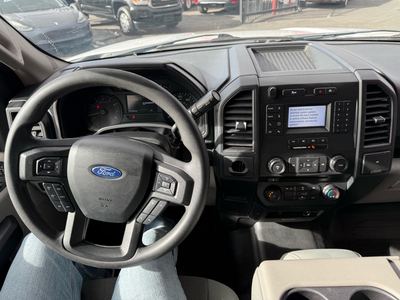 Ford F-150 XL SuperCab 8-ft. 2WD 2018