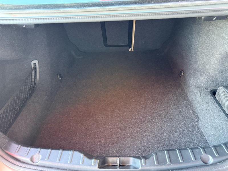 BMW 5-Series 535i xDrive 2012