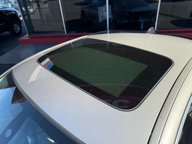 BMW 5-Series 535i xDrive 2012