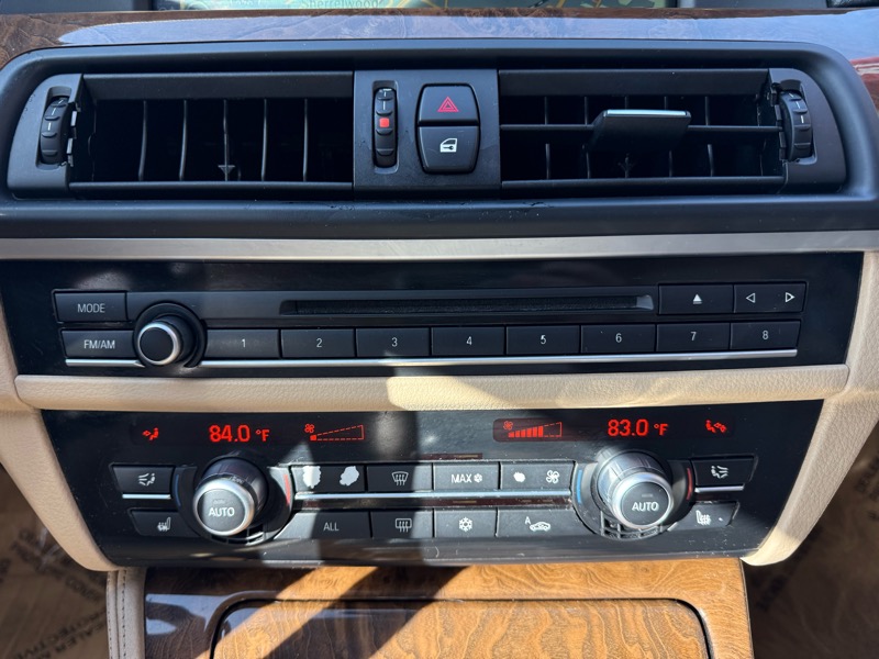 BMW 5-Series 535i xDrive 2012