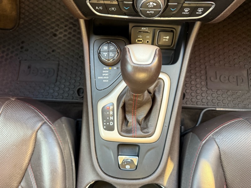 Jeep Cherokee Trailhawk 4WD 2015