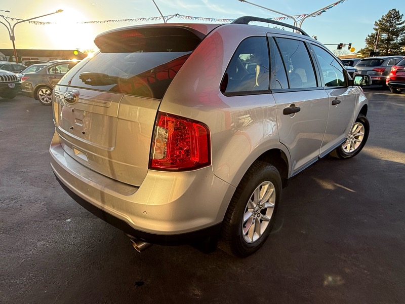 Ford Edge SE FWD 2013