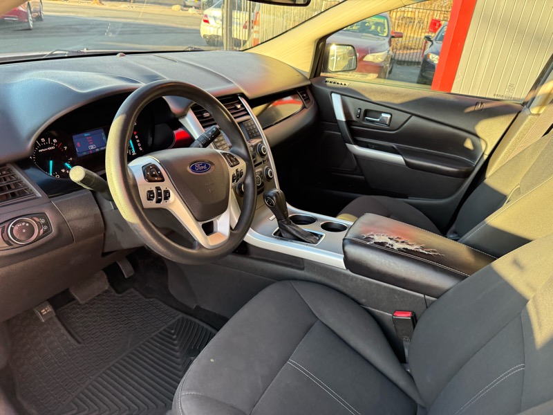 Ford Edge SE FWD 2013